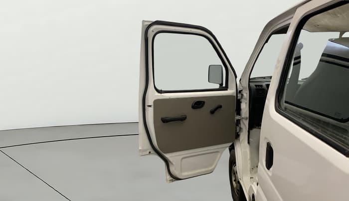 2018 Maruti Eeco 5 STR CNG WITH HTR, CNG, Manual, 80,045 km, LHS Front Door