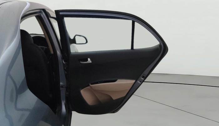 2014 Hyundai Xcent S (O) 1.2, Petrol, Manual, 64,985 km, RHS Rear Door