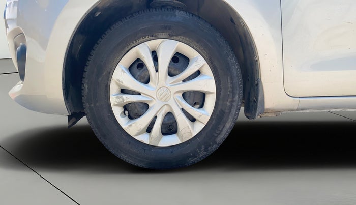 2019 Maruti Swift VXI, Petrol, Manual, 70,199 km, Left Front Wheel