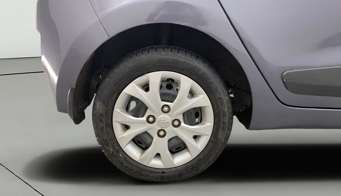 2015 Hyundai Grand i10 SPORTZ 1.2 KAPPA VTVT, Petrol, Manual, 29,847 km, Right Rear Wheel