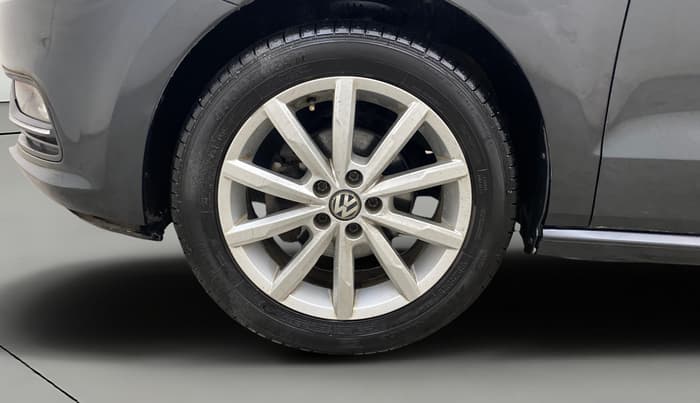 2017 Volkswagen Polo GT TSI AT, Petrol, Automatic, 57,634 km, Left Front Wheel