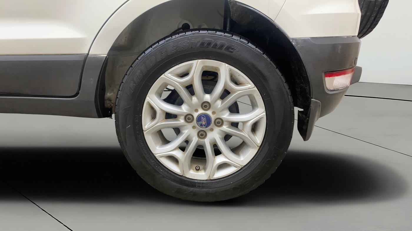 2013 Ford Ecosport TITANIUM 1.5L DIESEL, Diesel, Manual, 1,06,191 km, Left Rear Wheel
