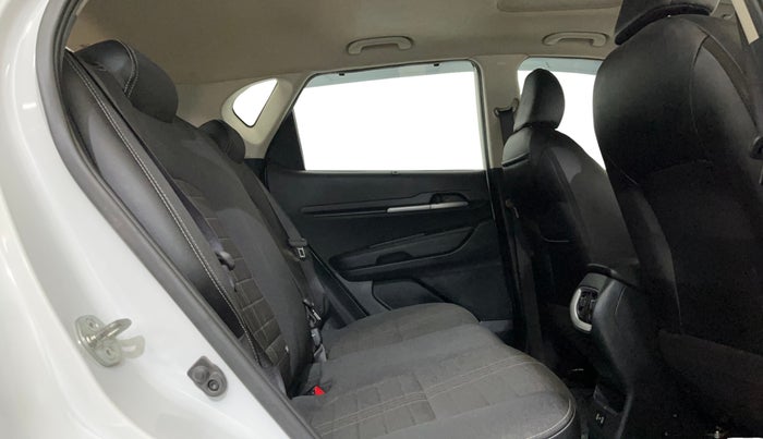 2024 KIA SONET HTK PLUS 1.0 TURBO PETROL IMT, Petrol, Manual, 14,118 km, Right Side Rear Door Cabin