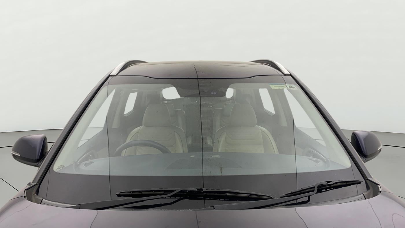 2022 KIA CARENS LUXURY PLUS 1.5 DIESEL AT 6 STR, Diesel, Automatic, 84,964 km, Front Windshield