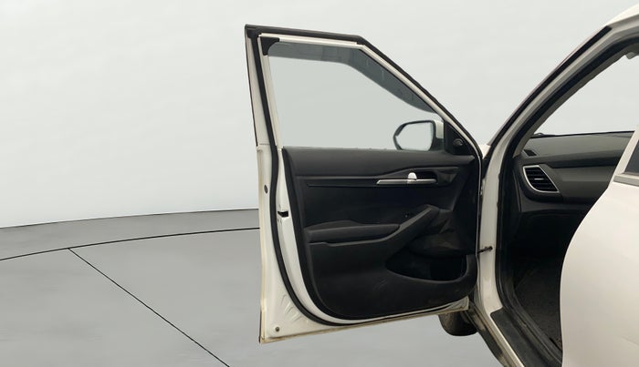 2023 KIA SELTOS HTE 1.5D IMT, Diesel, Manual, 86,261 km, LHS Front Door