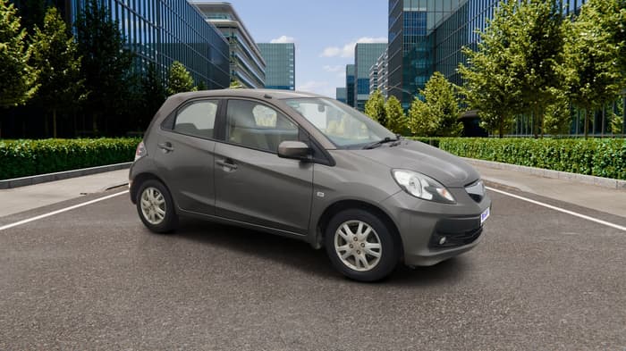 2013 Honda Brio VX MT, Petrol, Manual, 21,695 km, Right Front Diagonal