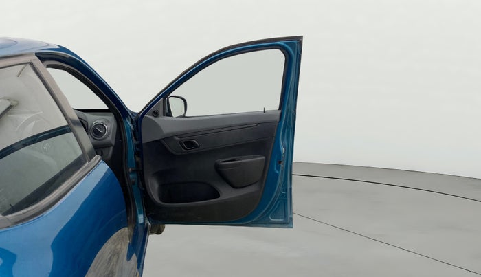 2021 Renault Kwid RXT 1.0 AMT (O), Petrol, Automatic, 33,960 km, RHS Front Door