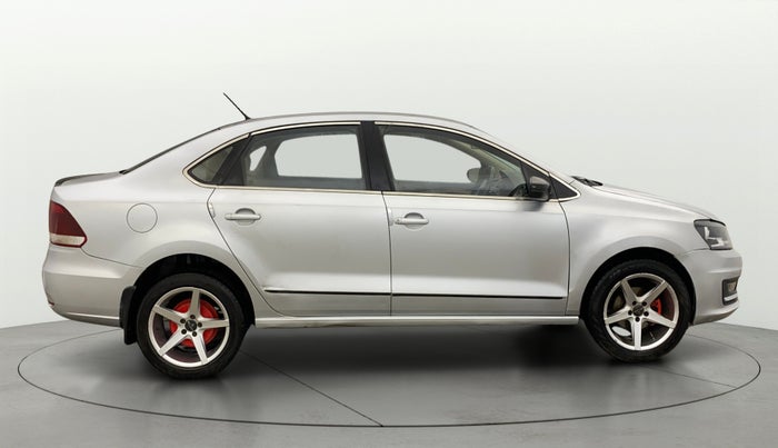 2016 Volkswagen Vento HIGHLINE 1.6 MPI, Petrol, Manual, 98,199 km, Right Side View