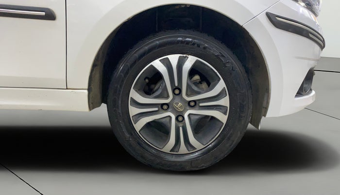 2019 Tata Tiago XZ PETROL, Petrol, Manual, 52,160 km, Right Front Wheel