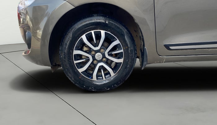 2020 Maruti Swift VXI, Petrol, Manual, 25,970 km, Left Front Wheel