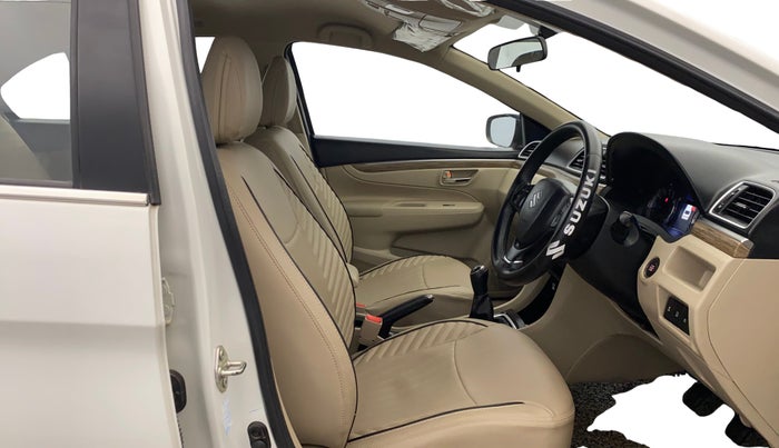 2024 Maruti Ciaz ZETA 1.5 SHVS MT PETROL, Petrol, Manual, 37,070 km, Right Side Front Door Cabin