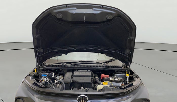 2024 Tata NEXON PURE 1.5 DIESEL, Diesel, Manual, 5,324 km, Open Bonet