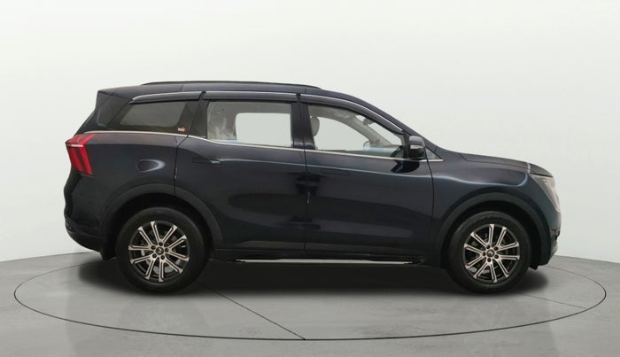 2022 Mahindra XUV700 AX 7 P MT 7 STR, Petrol, Manual, 31,275 km, Right Side View