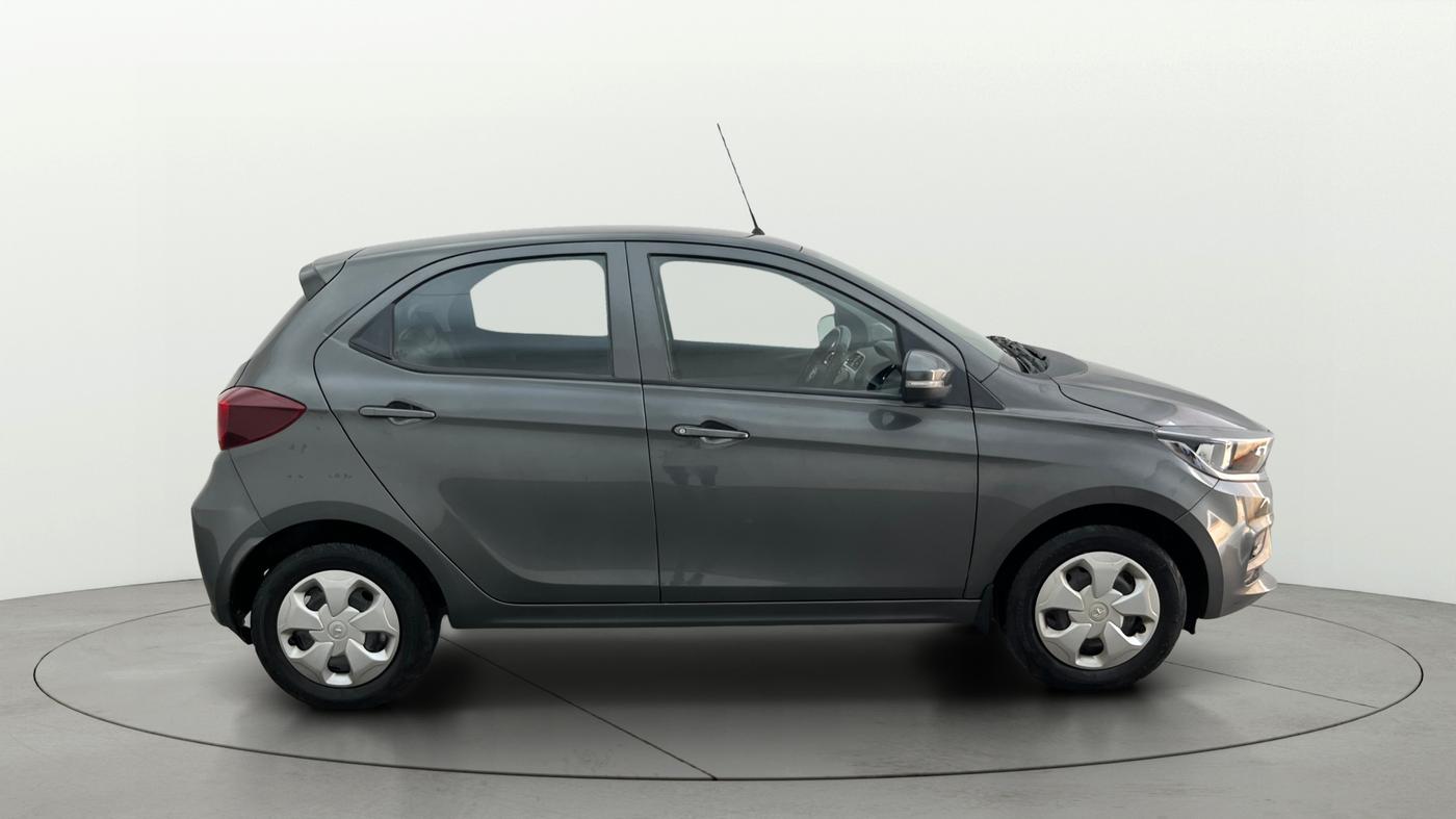 2021 Tata Tiago XT PETROL, Petrol, Manual, 36,013 km, Right Side View