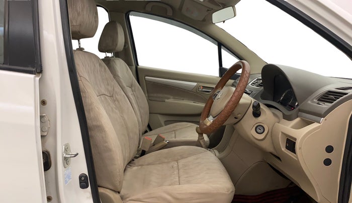 2015 Maruti Ertiga ZXI, Petrol, Manual, 96,665 km, Right Side Front Door Cabin