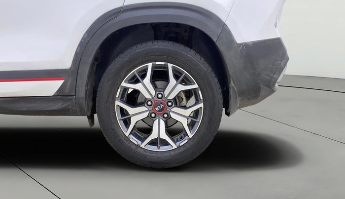 2020 KIA SELTOS GTX PLUS AT 1.5 DIESEL, Diesel, Automatic, 31,482 km, Left Rear Wheel