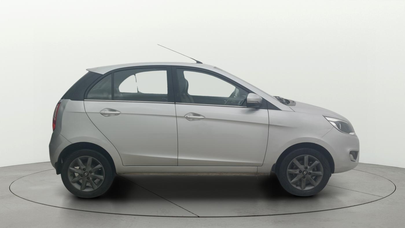 2015 Tata Bolt XT REVOTRON, Petrol, Manual, 82,209 km, Right Side View