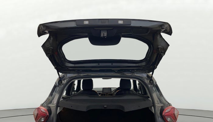 2022 Tata PUNCH ACCOMPLISHED MT, Petrol, Manual, 32,151 km, Boot Door Open