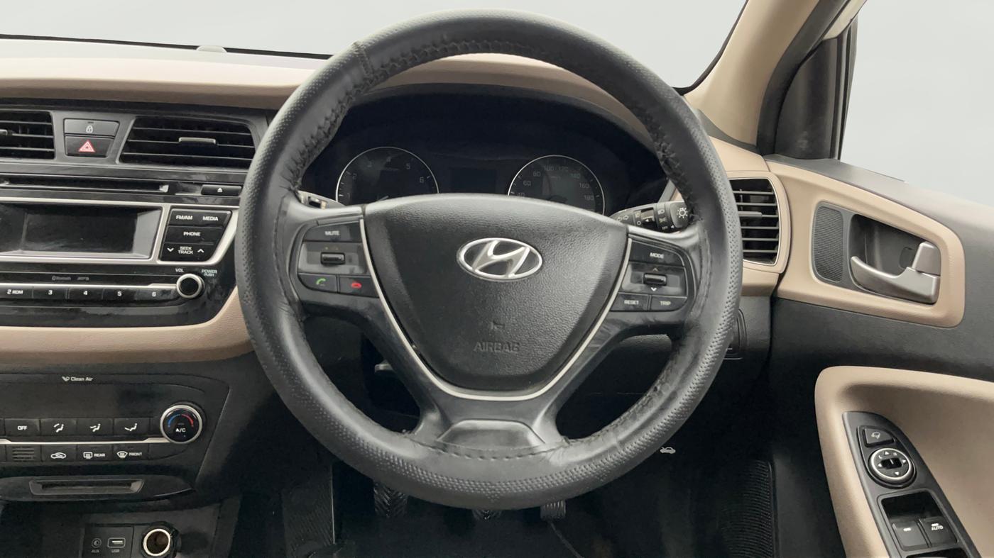 2015 Hyundai Elite i20 SPORTZ 1.2, Petrol, Manual, 83,926 km, Steering Wheel Close Up