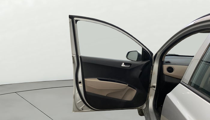 2016 Hyundai Grand i10 SPORTZ 1.2 KAPPA VTVT, Petrol, Manual, 68,138 km, LHS Front Door