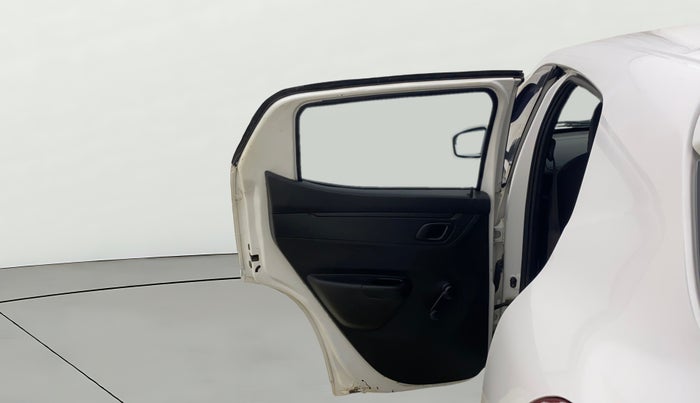 2017 Renault Kwid RXT 1.0, Petrol, Manual, 94,924 km, LHS Rear Door