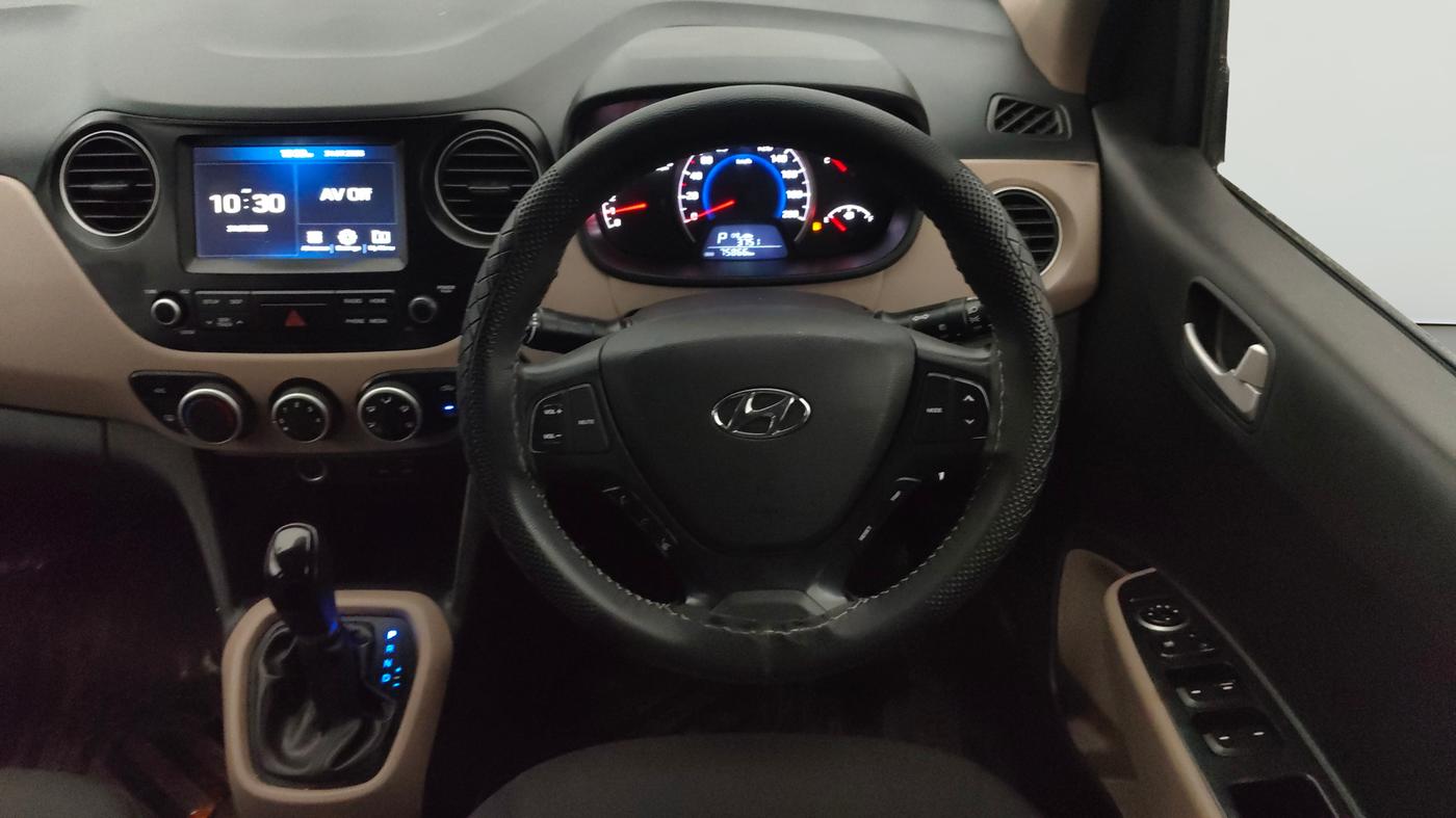 2017 Hyundai Grand i10 SPORTZ (O) AT 1.2 KAPPA VTVT, Petrol, Automatic, 75,859 km, Steering Wheel Close Up