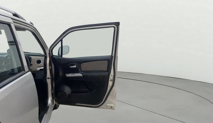 2015 Maruti Wagon R 1.0 LXI, Petrol, Manual, 78,805 km, RHS Front Door