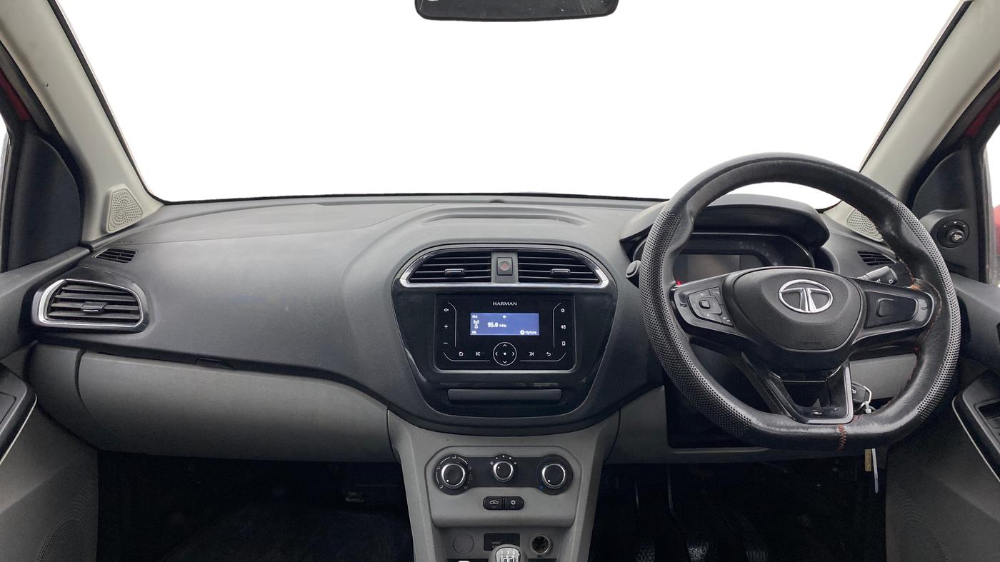 2021 Tata Tiago XT PETROL, Petrol, Manual, 41,667 km, Dashboard