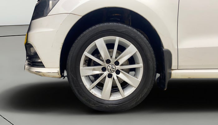 2016 Volkswagen Ameo HIGHLINE1.5L, Diesel, Manual, 69,246 km, Left Front Wheel