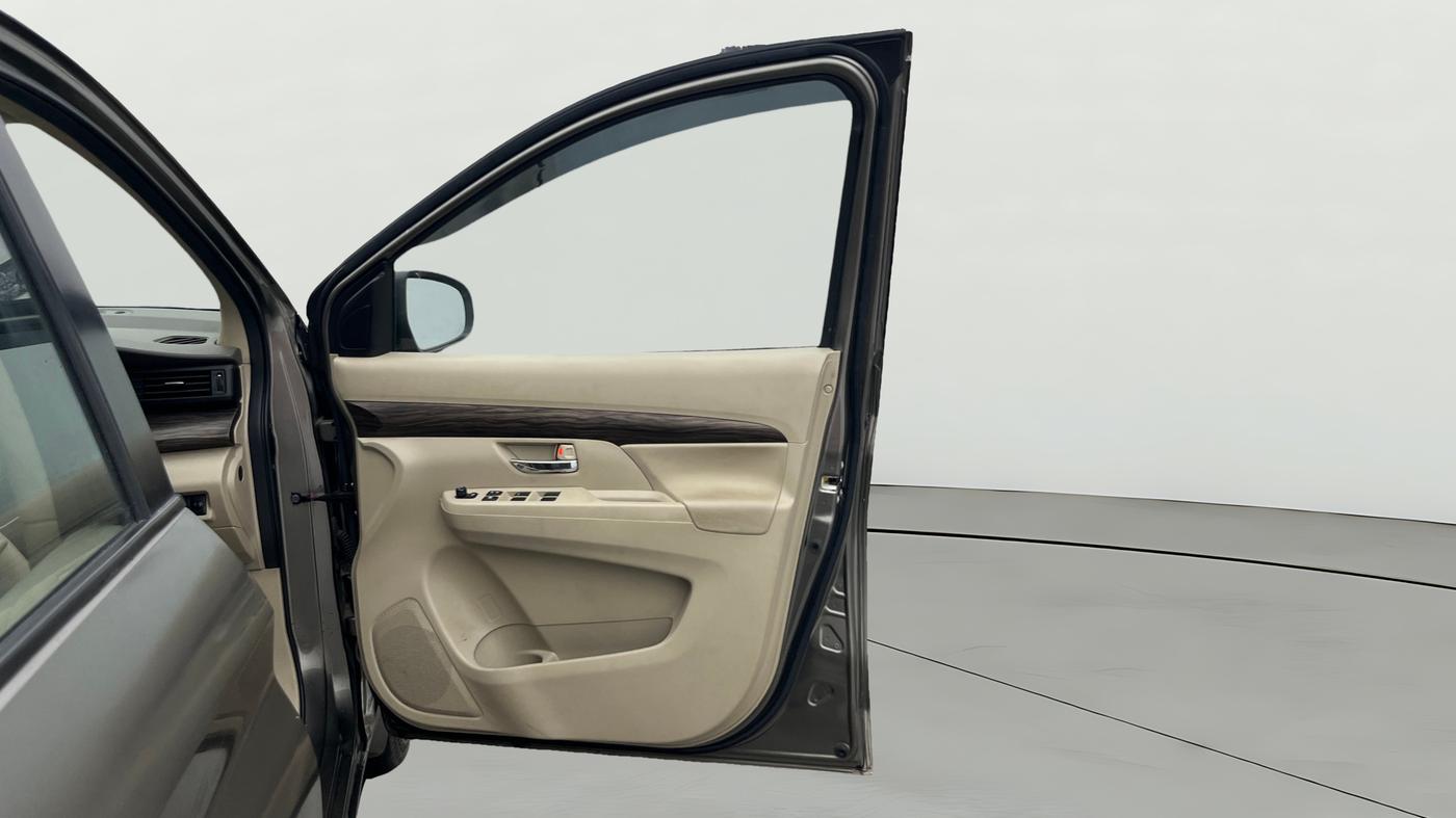 2021 Maruti Ertiga ZXI+ SHVS, Petrol, Manual, 43,146 km, RHS Front Door