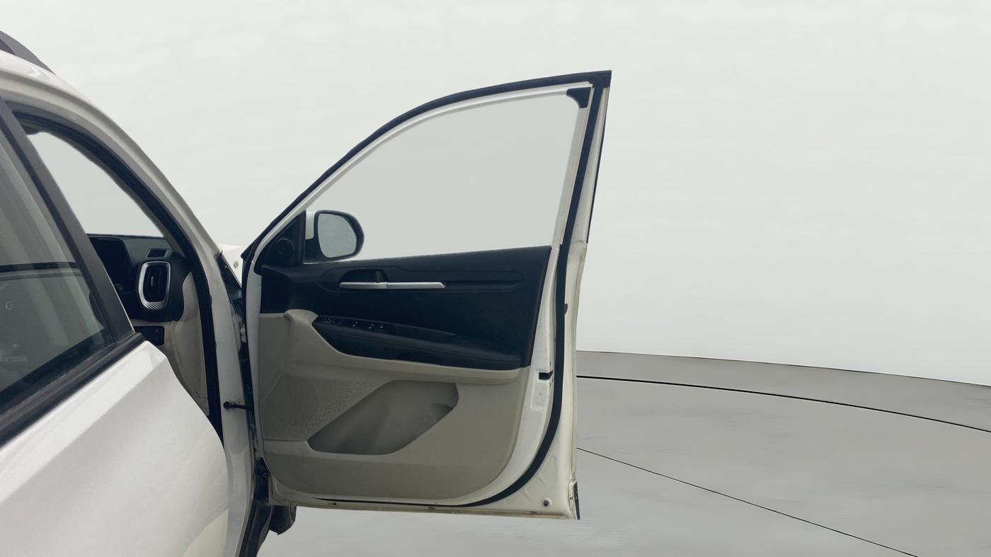 2021 KIA SONET HTX 1.0 IMT, Petrol, Manual, 68,309 km, RHS Front Door