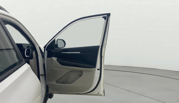 2021 KIA SONET HTX 1.0 IMT, Petrol, Manual, 68,309 km, RHS Front Door