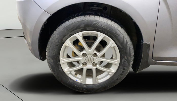 2017 Maruti IGNIS DELTA 1.2 AMT, Petrol, Automatic, 82,999 km, Left Front Wheel