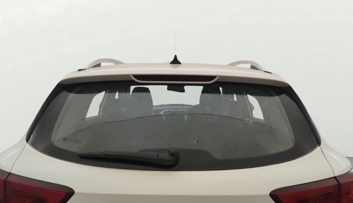 2023 MG ASTOR SUPER 1.5 MT, Petrol, Manual, 16,248 km, Rear Windshield