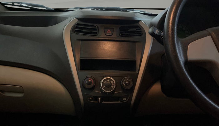 2018 Hyundai Eon ERA PLUS (O), Petrol, Manual, 26,023 km, Air Conditioner