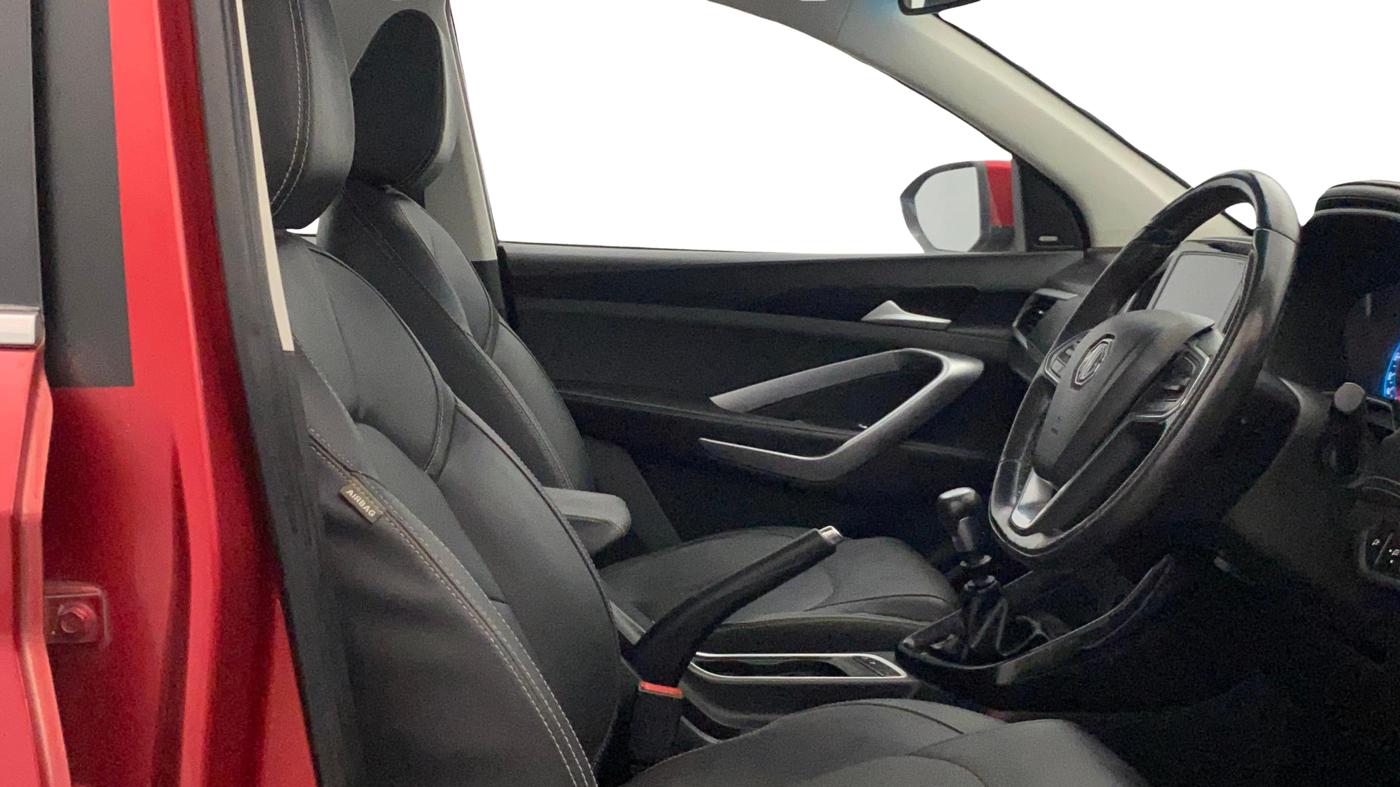 2020 MG HECTOR SHARP HYBRID 1.5 PETROL, Petrol, Manual, 54,247 km, Right Side Front Door Cabin