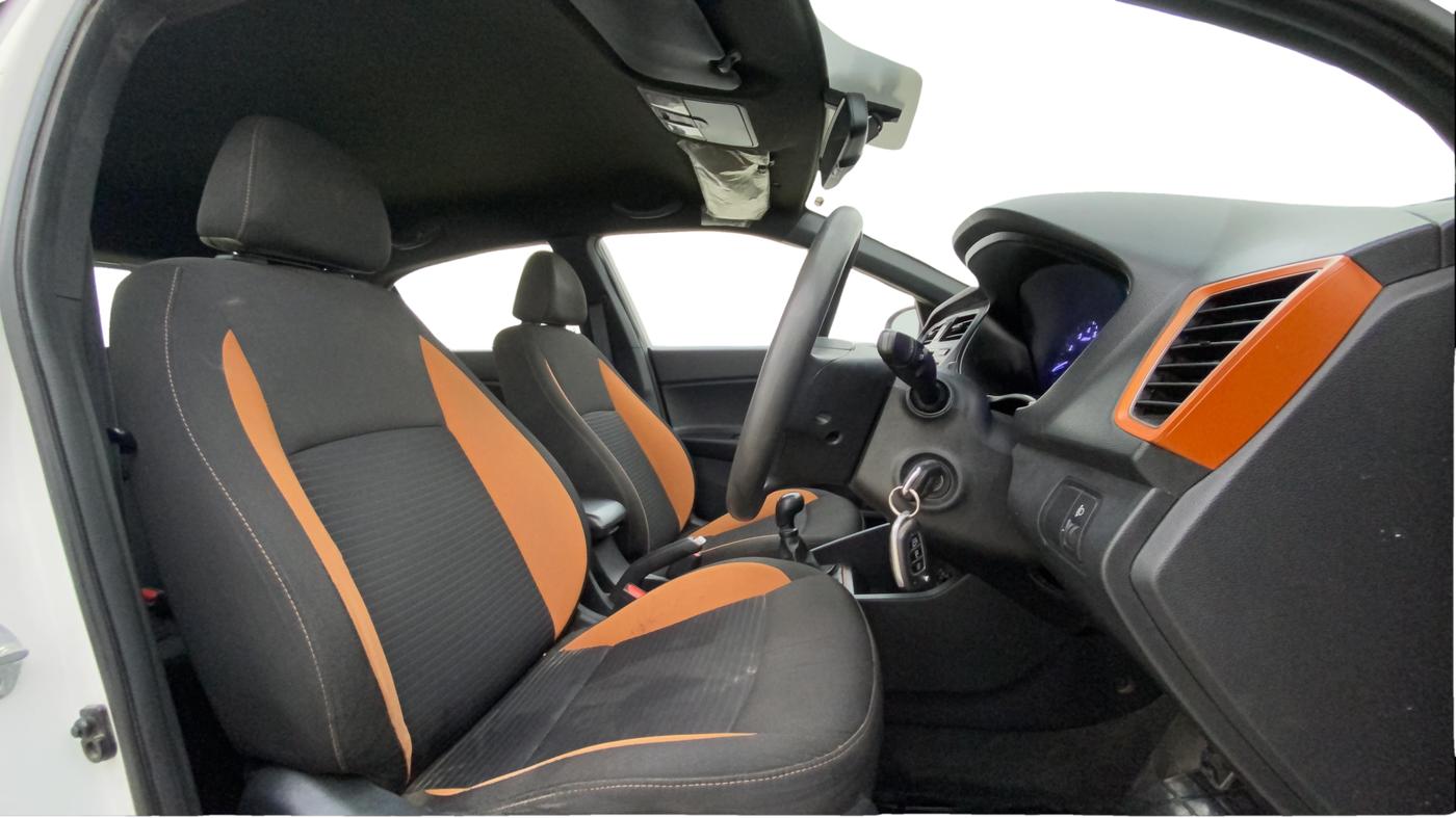 2015 Hyundai i20 Active 1.2 S, Petrol, Manual, 86,062 km, Right Side Front Door Cabin