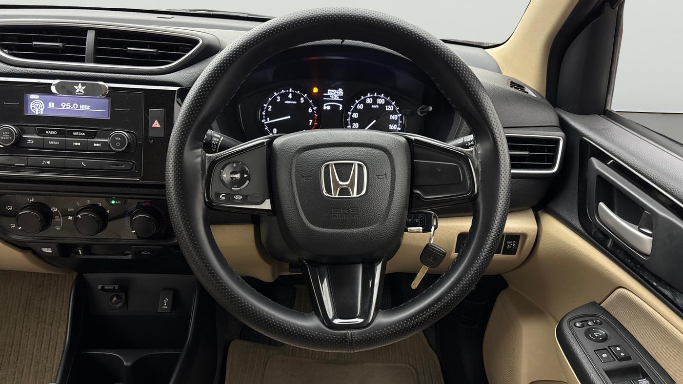 2021 Honda Amaze 1.2L I-VTEC S, Petrol, Manual, 29,434 km, Steering Wheel Close Up