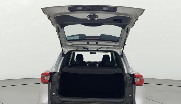 2022 Nissan MAGNITE XL, Petrol, Manual, 27,196 km, Boot Door Open