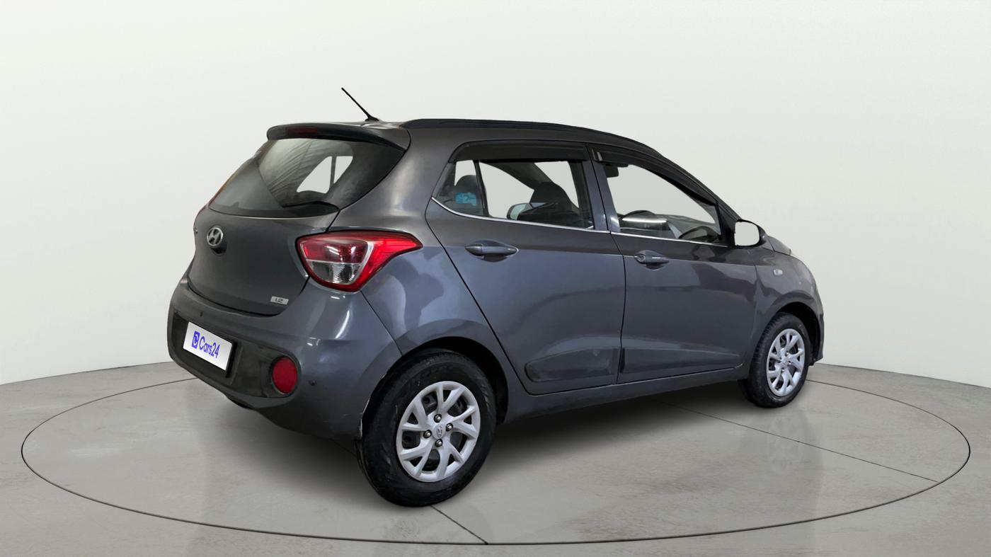 2017 Hyundai Grand i10 MAGNA 1.2 KAPPA VTVT, Petrol, Manual, 32,374 km, Right Back Diagonal