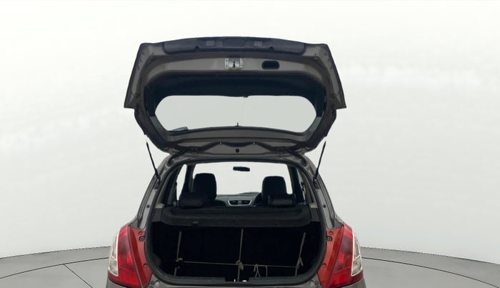 2013 Maruti Swift VXI, Petrol, Manual, 1,15,028 km, Boot Door Open