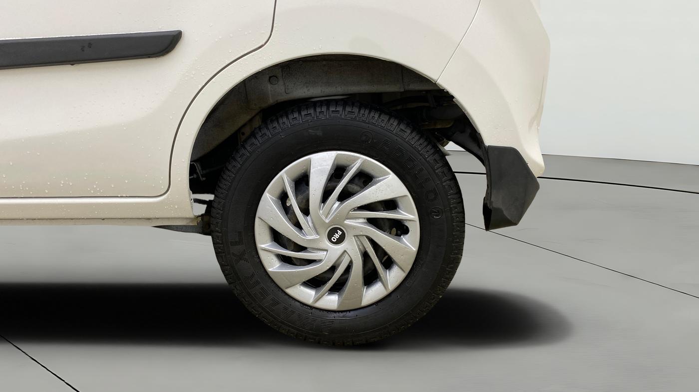 2017 Maruti Alto 800 LXI, Petrol, Manual, 24,987 km, Left Rear Wheel
