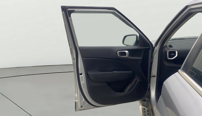 2019 Hyundai VENUE SX PLUS 1.0 TURBO DCT, Petrol, Automatic, 1,00,663 km, LHS Front Door