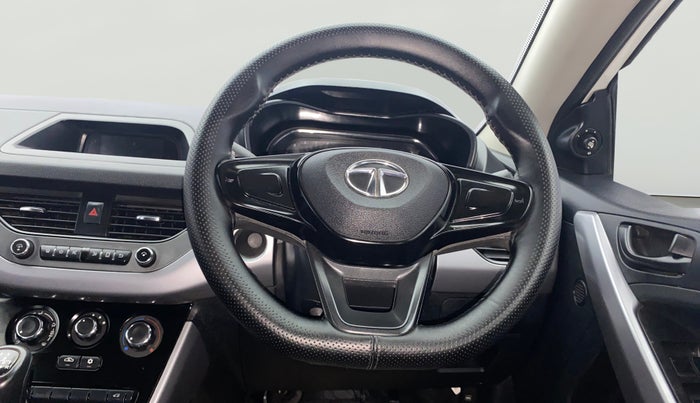 2021 Tata NEXON XM PETROL, Petrol, Manual, 43,360 km, Steering Wheel Close Up