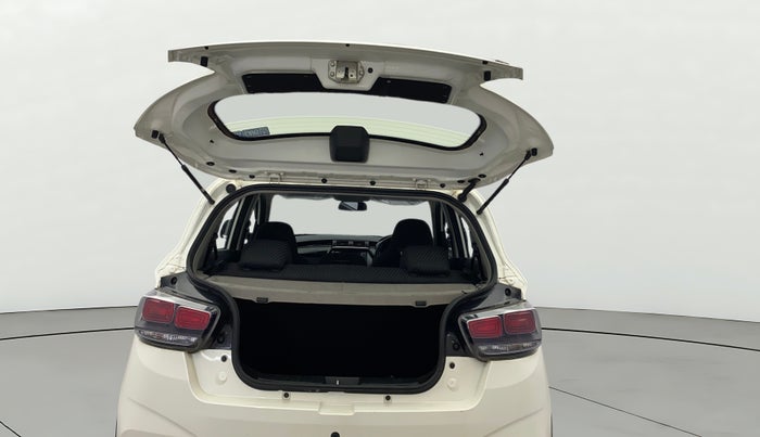 2017 Mahindra Kuv100 K8 6 STR, Petrol, Manual, 12,171 km, Boot Door Open