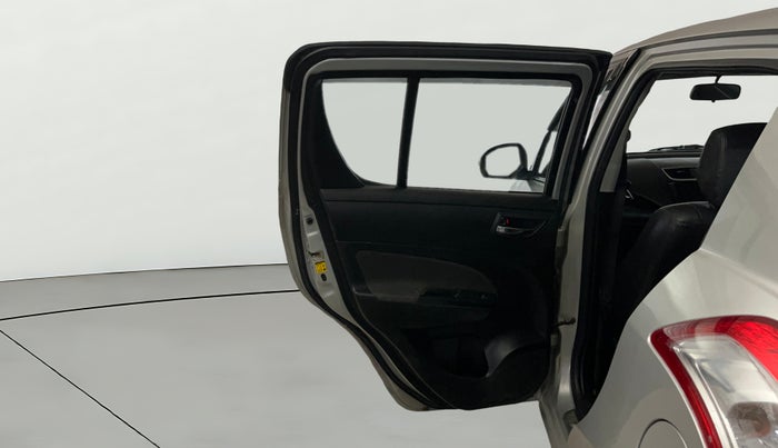 2016 Maruti Swift VXI, Petrol, Manual, 67,783 km, LHS Rear Door