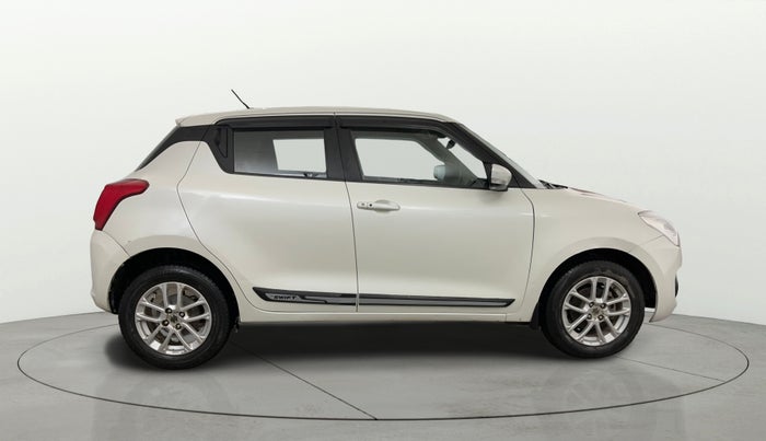 2023 Maruti Swift ZXI, Petrol, Manual, 30,782 km, Right Side View