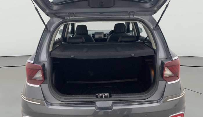 2021 Hyundai VENUE SX 1.0 TURBO, Petrol, Manual, 40,250 km, Boot Open Zoomed View