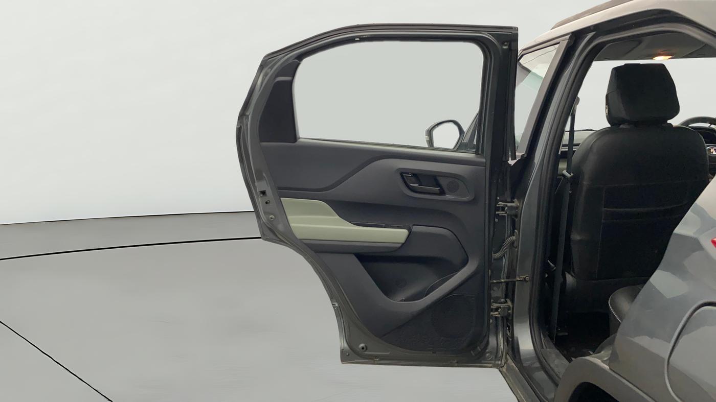 2023 Tata PUNCH ADVENTURE MT, Petrol, Manual, 4,310 km, LHS Rear Door