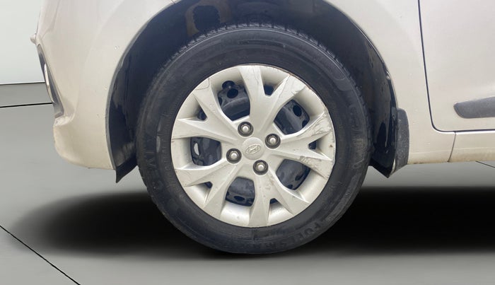 2014 Hyundai Grand i10 SPORTZ 1.2 KAPPA VTVT, Petrol, Manual, 44,321 km, Left Front Wheel